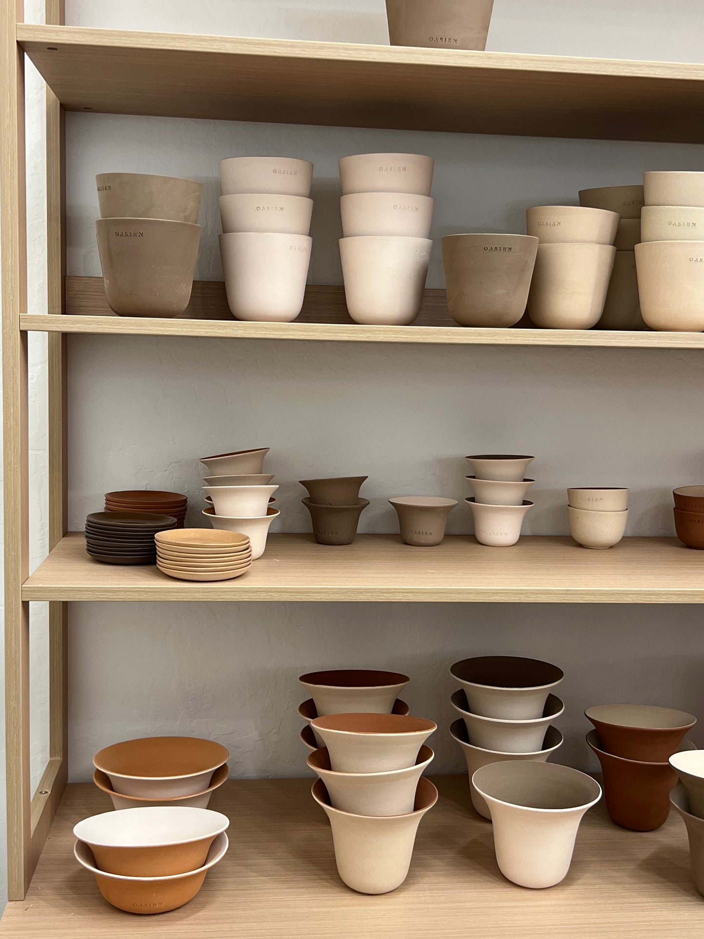 Poppy pot - ivory & deep orange