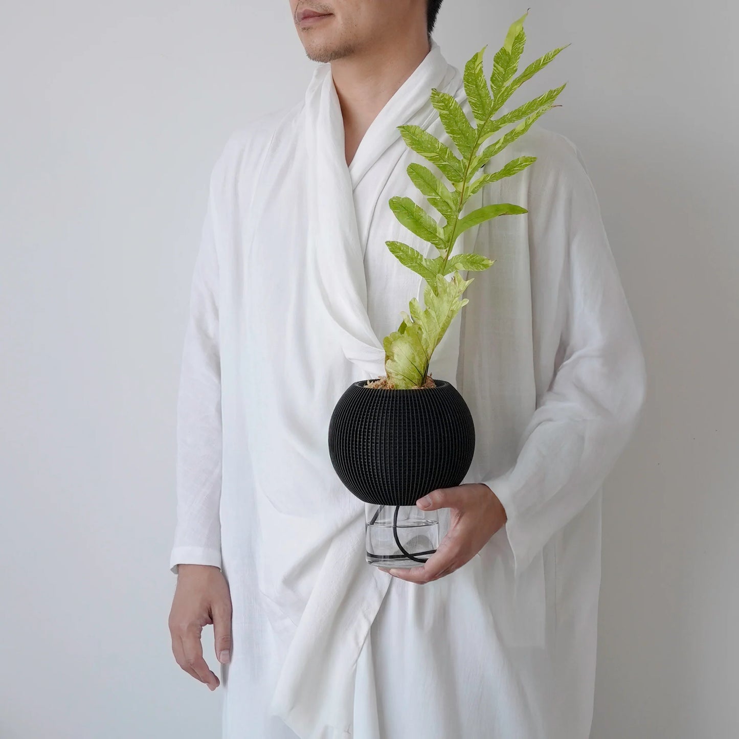 ORB SELF-WATERING & AIR PRUNING PLANTER