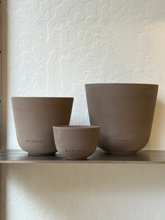 Saguaro pot - brown & brown
