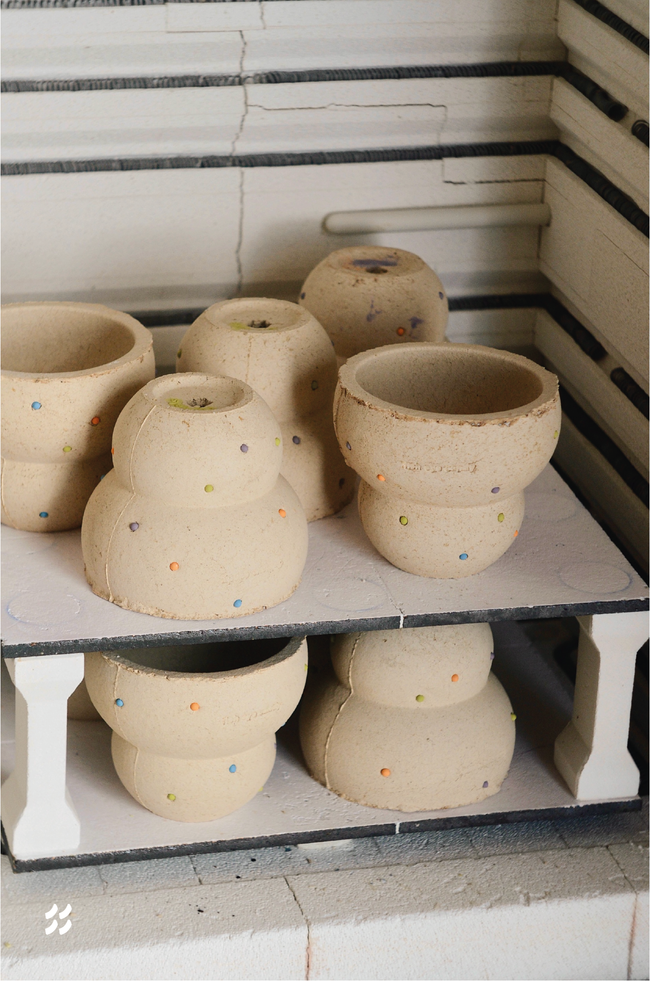 Fish Eye Candy" Pot (with Saucer)